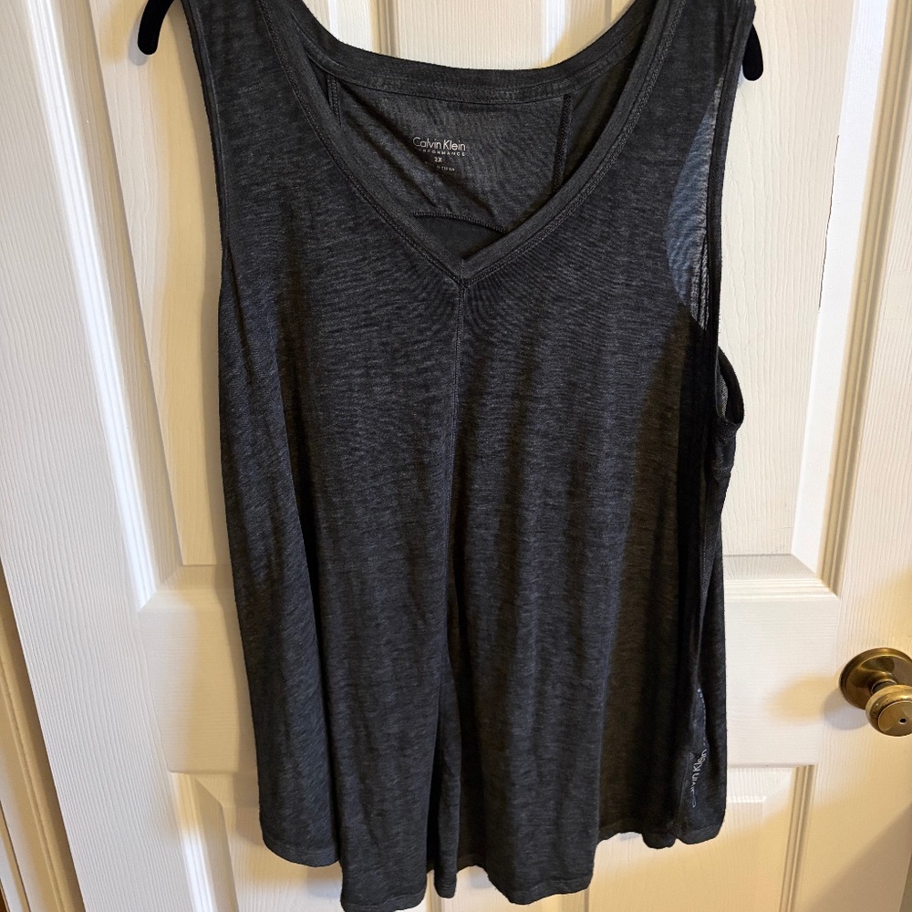 Calvin Klein Performance tank, size 2x, black, excellent!